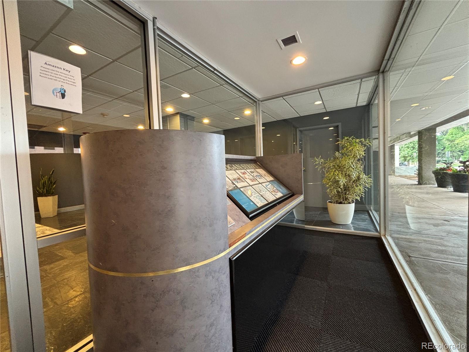 MLS Image #2 for 888 n logan street,denver, Colorado