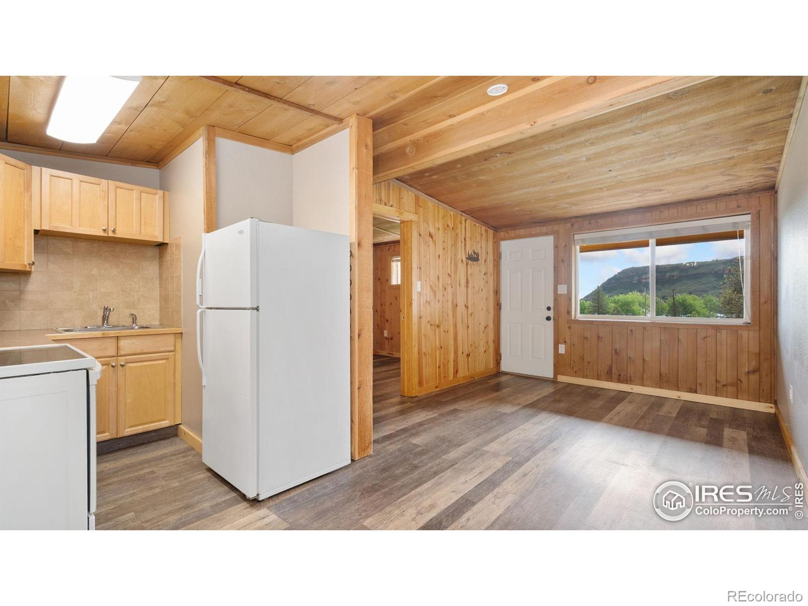 MLS Image #11 for 4529  shoreline drive,fort collins, Colorado