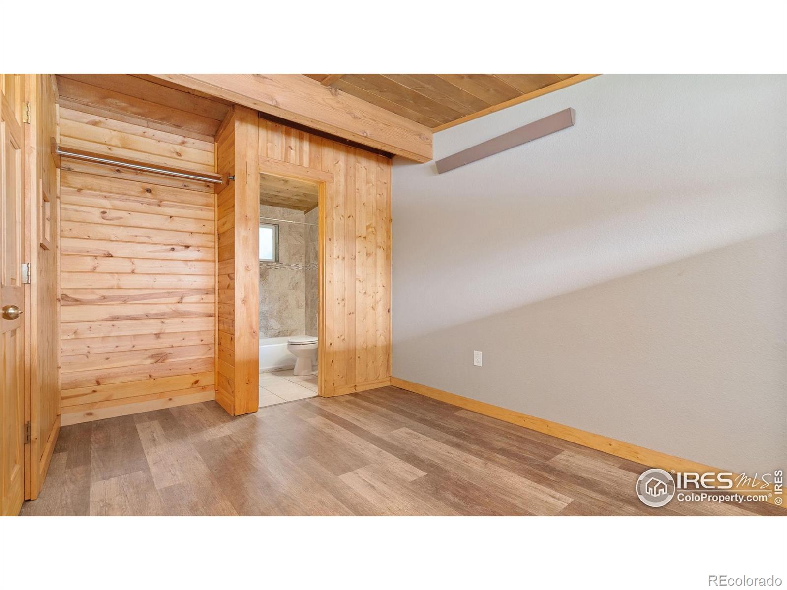 MLS Image #14 for 4529  shoreline drive,fort collins, Colorado
