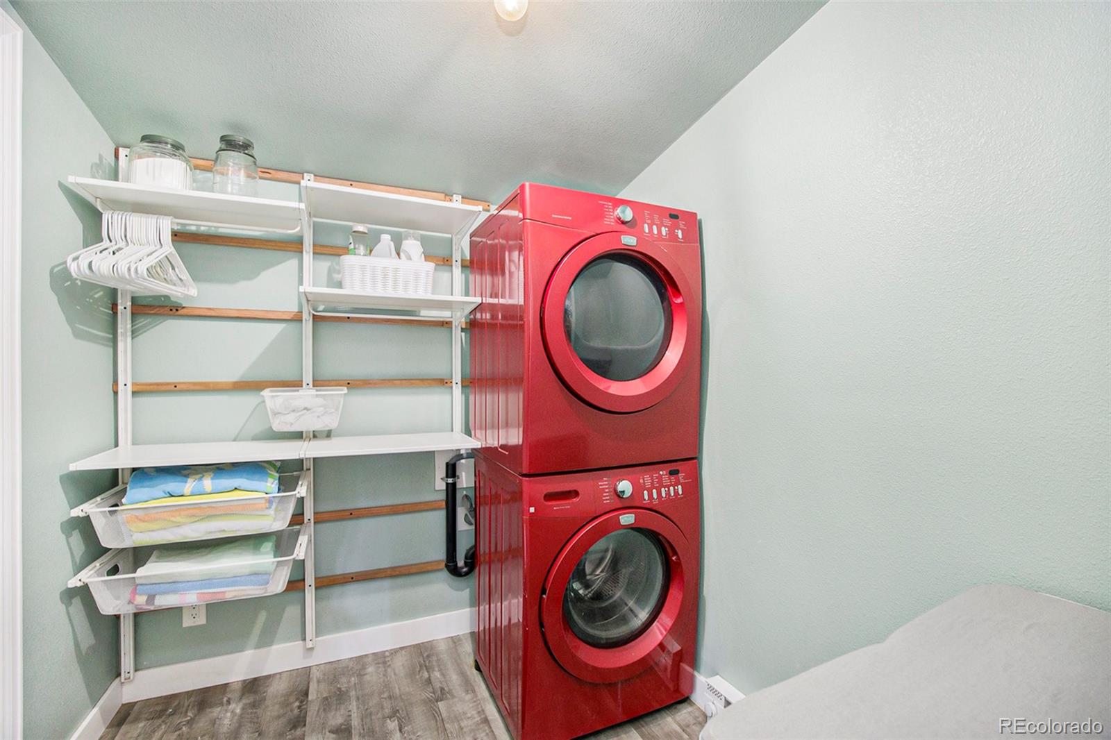 MLS Image #16 for 2595 s irving street,denver, Colorado