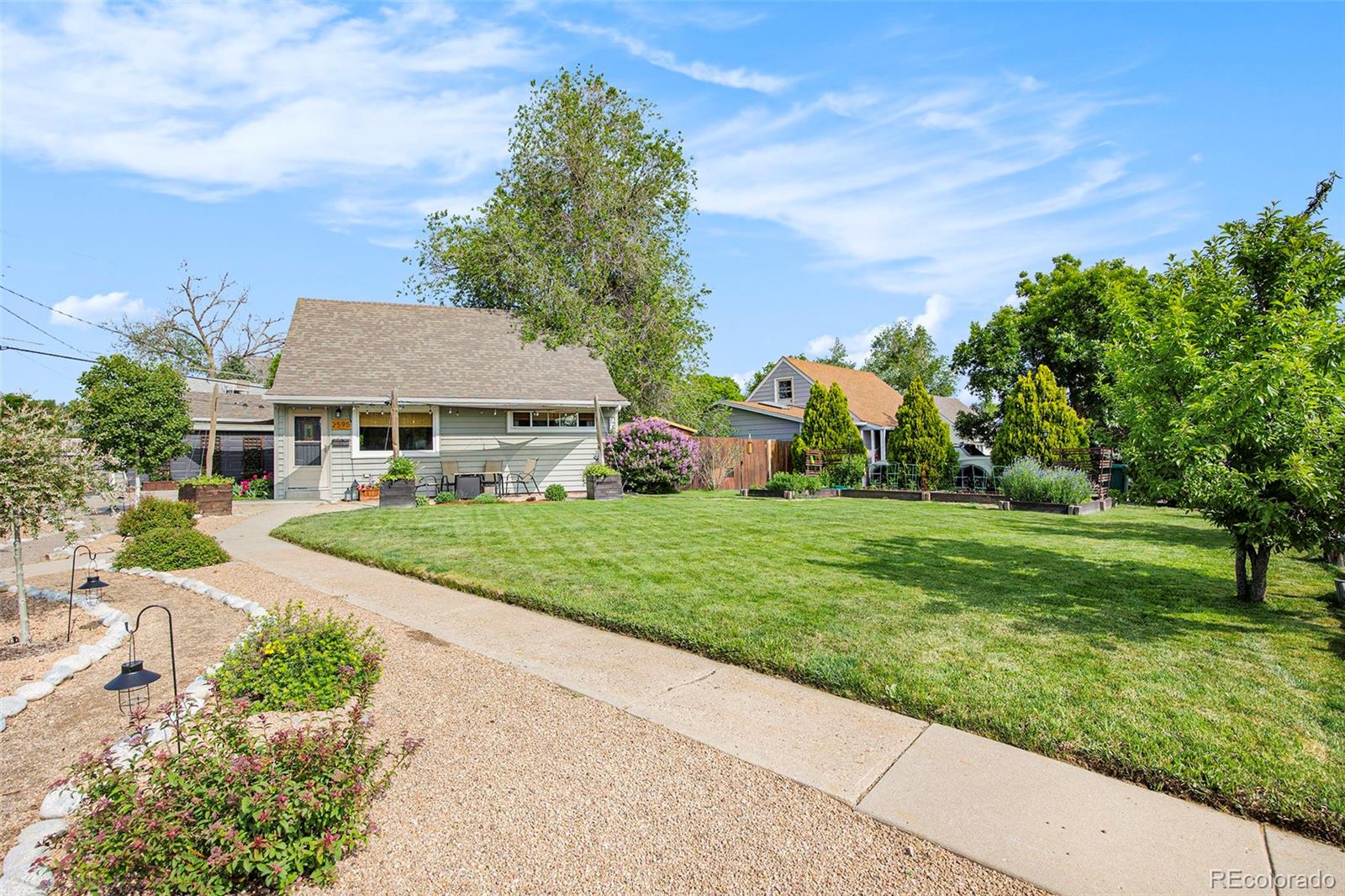 MLS Image #20 for 2595 s irving street,denver, Colorado