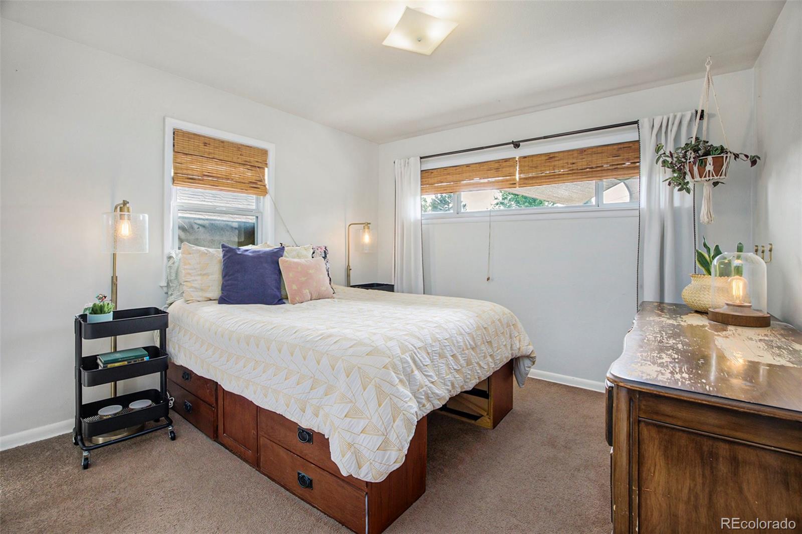 MLS Image #9 for 2595 s irving street,denver, Colorado