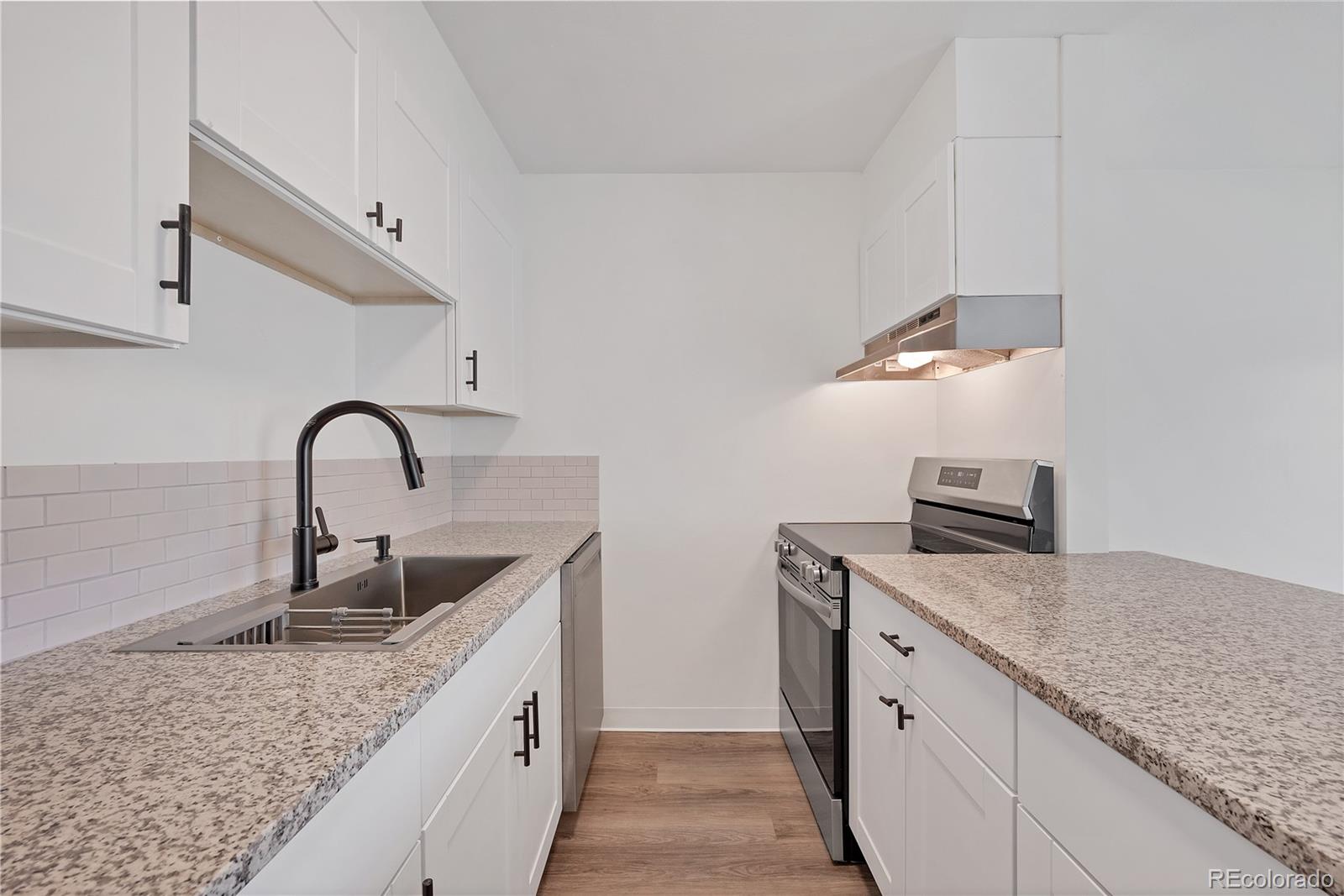 MLS Image #9 for 225 e 8th avenue,longmont, Colorado