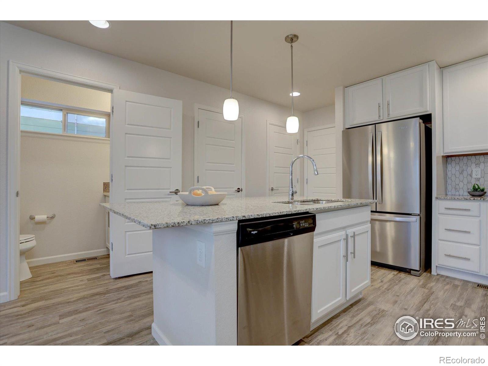 MLS Image #5 for 5863  boston street,denver, Colorado