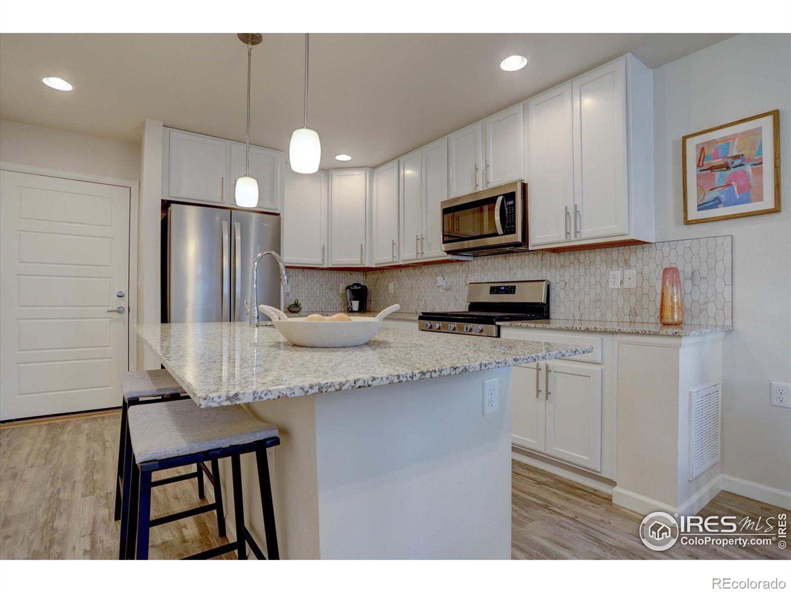 MLS Image #7 for 5863  boston street,denver, Colorado