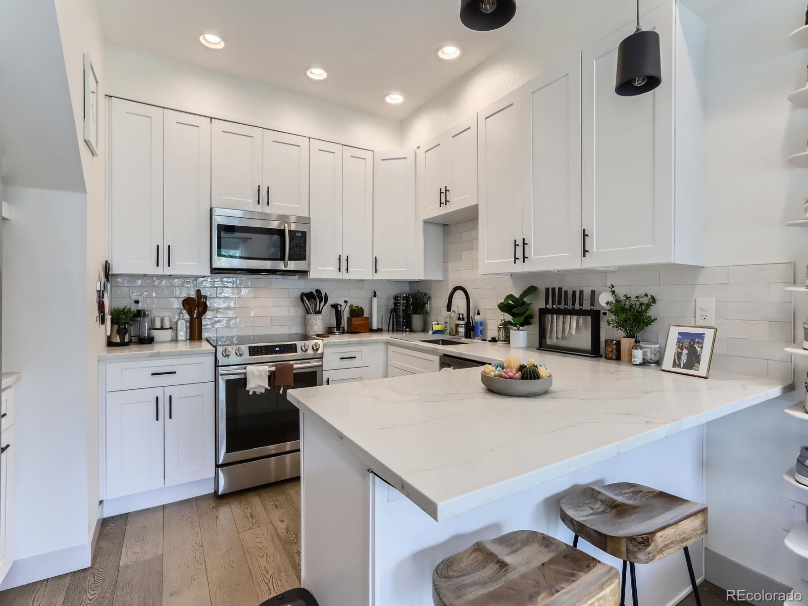 MLS Image #7 for 1472  yates street,denver, Colorado