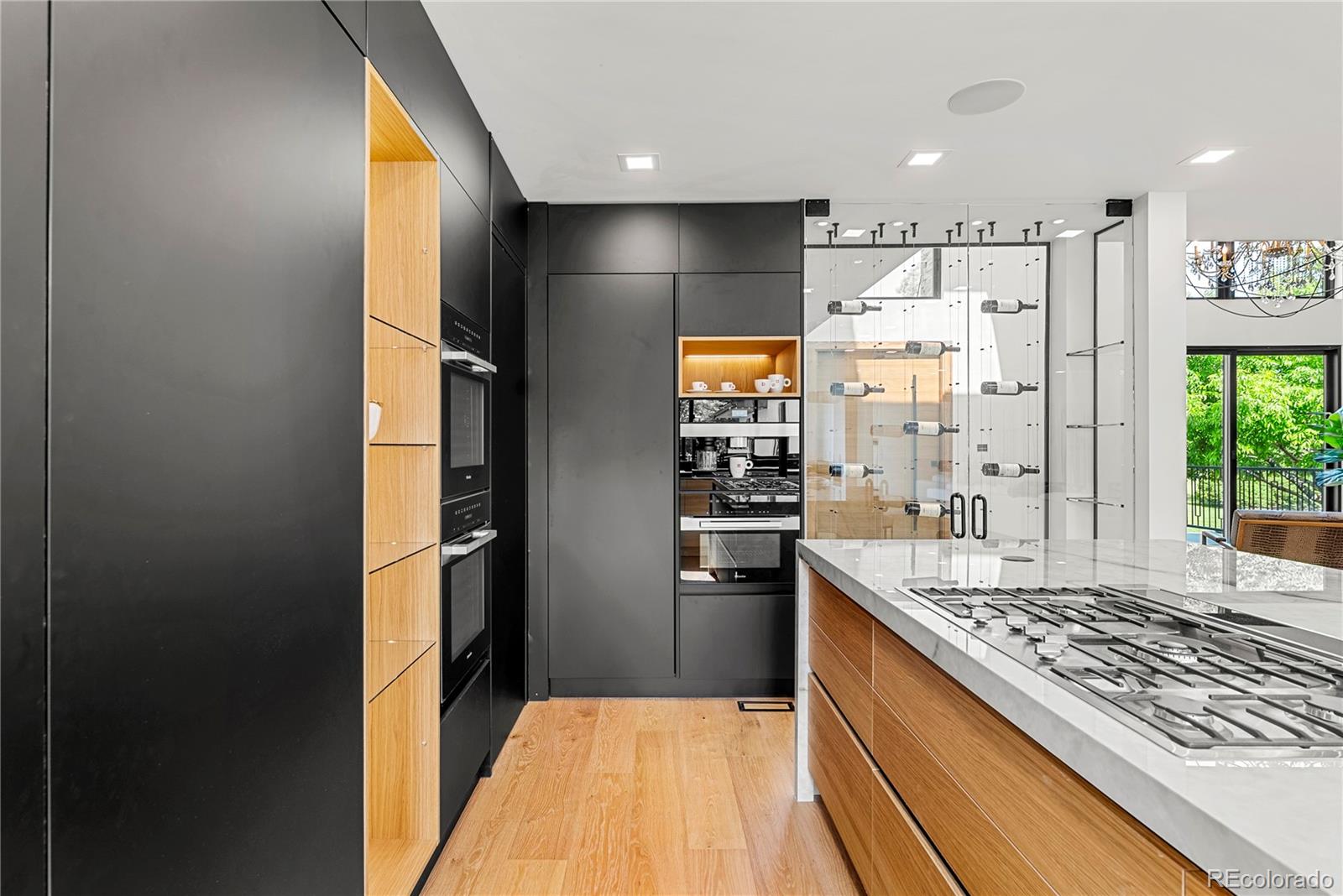 MLS Image #10 for 220  glencoe street,denver, Colorado