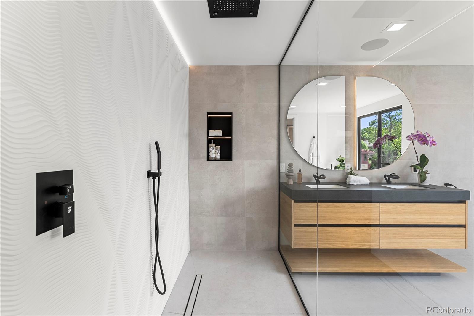 MLS Image #17 for 220  glencoe street,denver, Colorado
