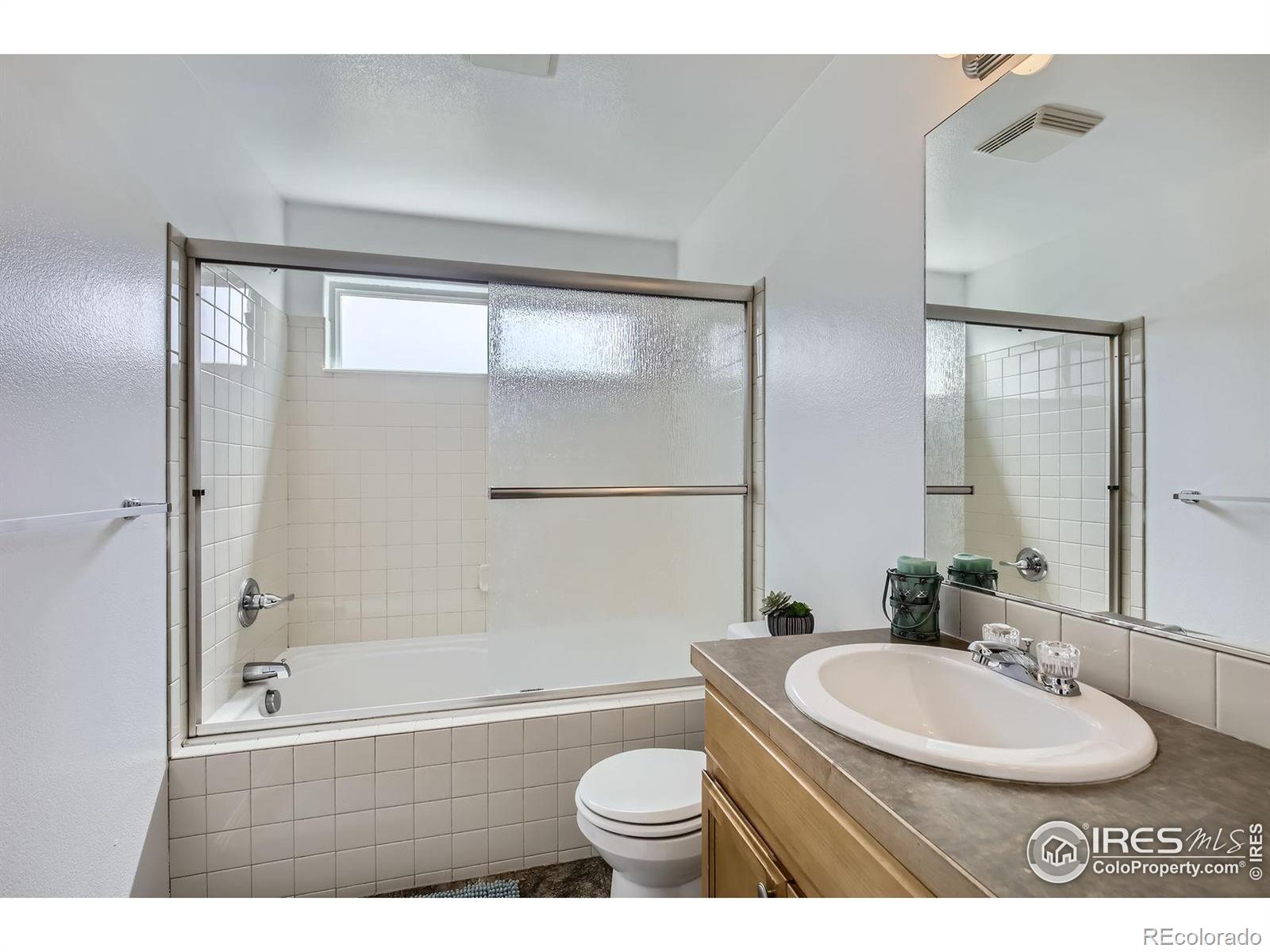 MLS Image #12 for 2220  woodbury lane,fort collins, Colorado
