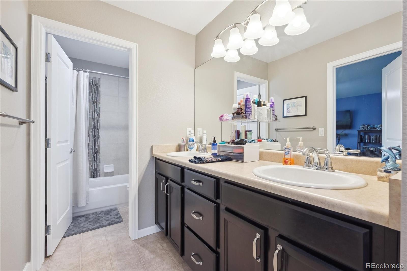 MLS Image #16 for 22391 e plymouth circle,aurora, Colorado