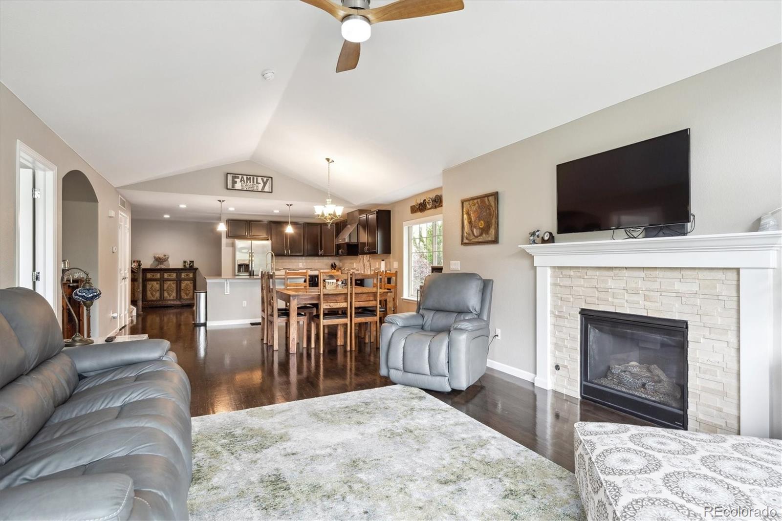 MLS Image #7 for 22391 e plymouth circle,aurora, Colorado