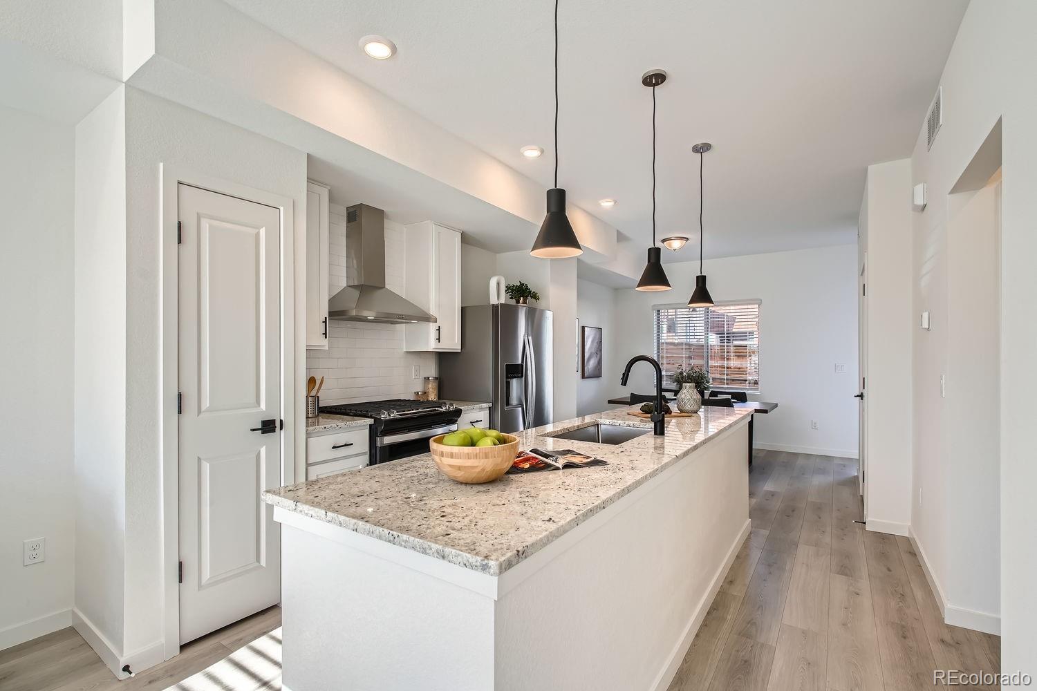 MLS Image #4 for 15325 w 69th drive,arvada, Colorado