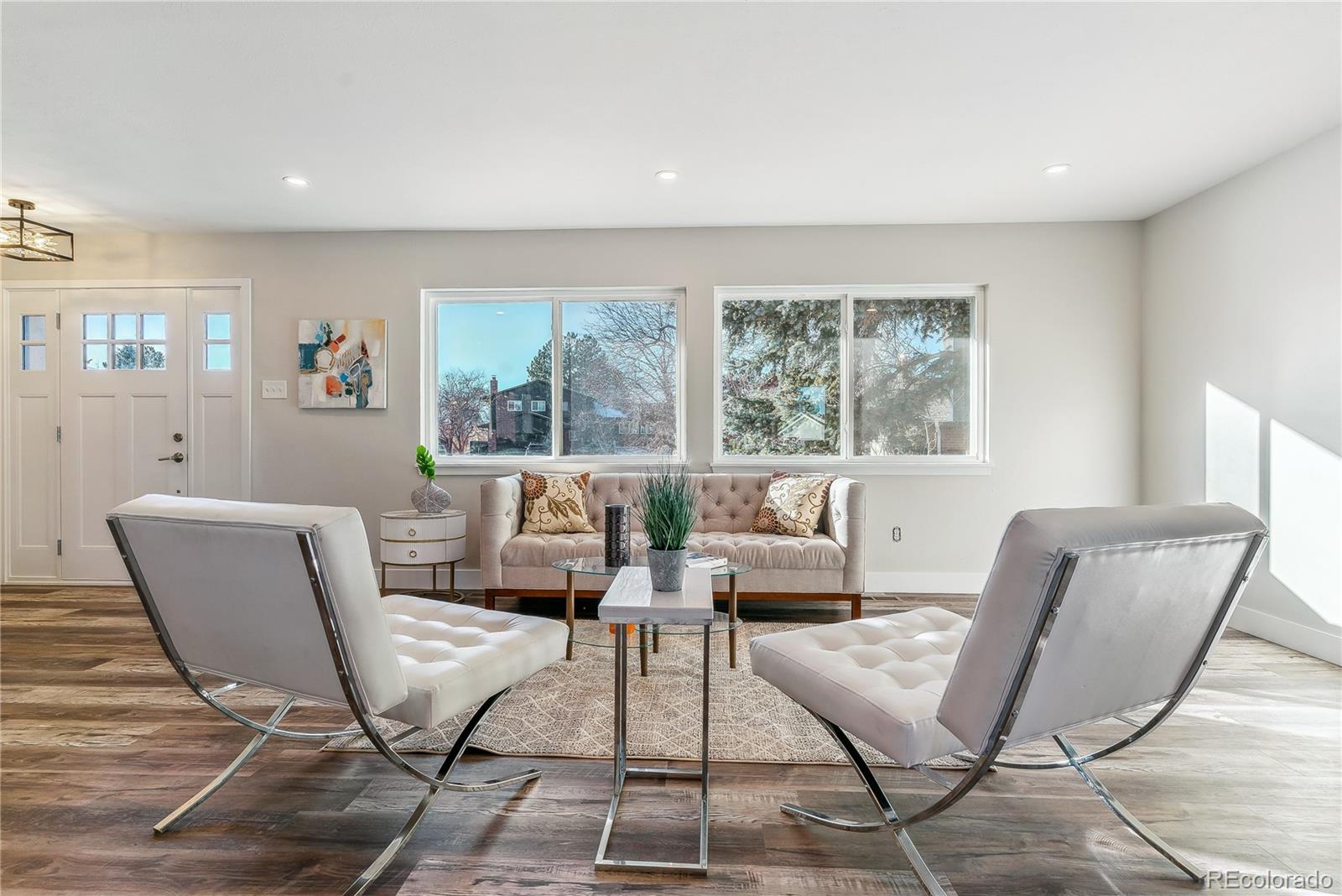 MLS Image #5 for 7649 e amherst avenue,denver, Colorado