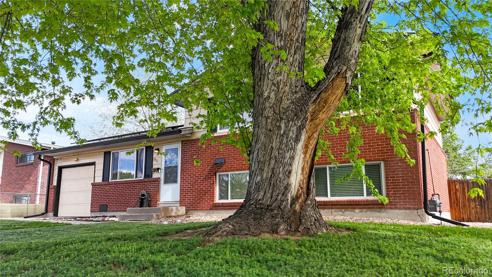 MLS Image #29 for 821  clarkson court,denver, Colorado