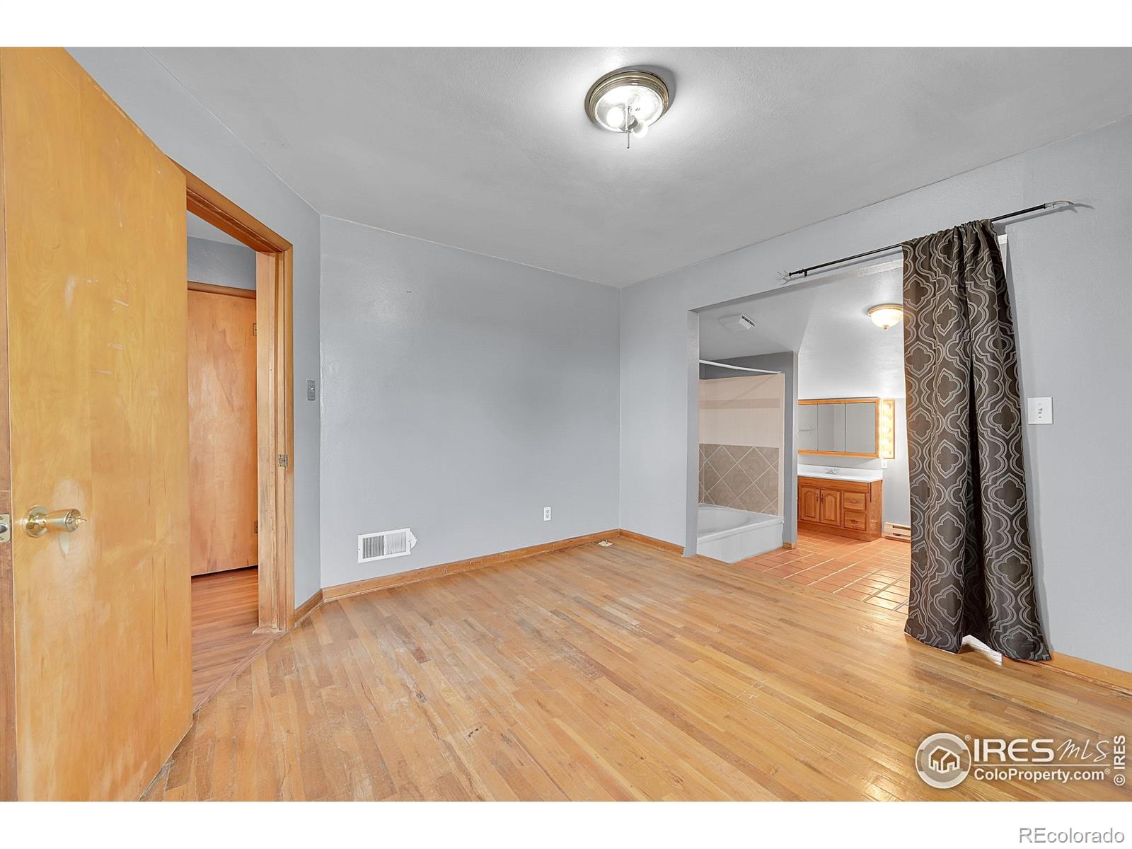 MLS Image #12 for 23003  county road 39 ,la salle, Colorado