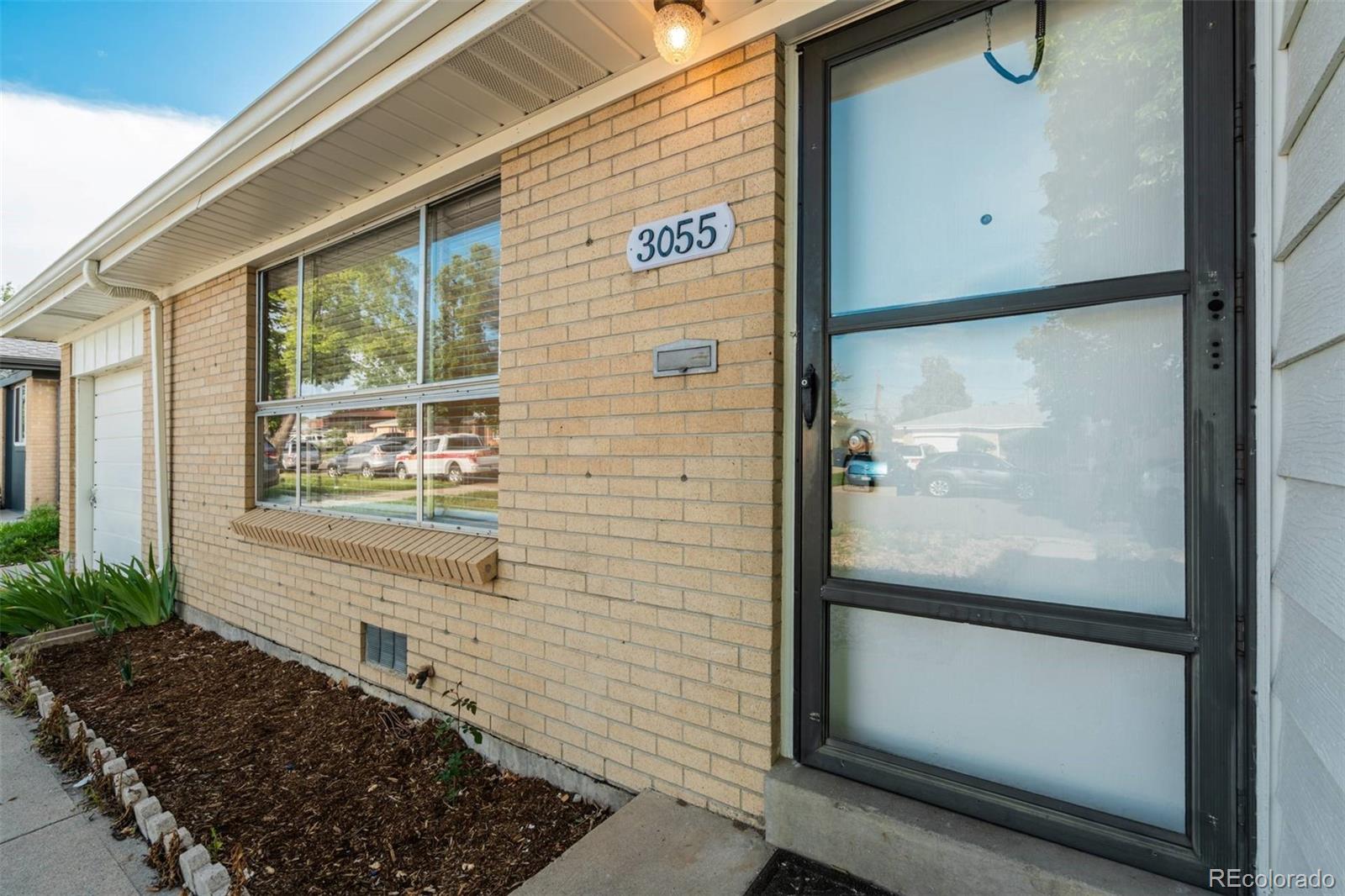 MLS Image #5 for 3055  carson street,aurora, Colorado