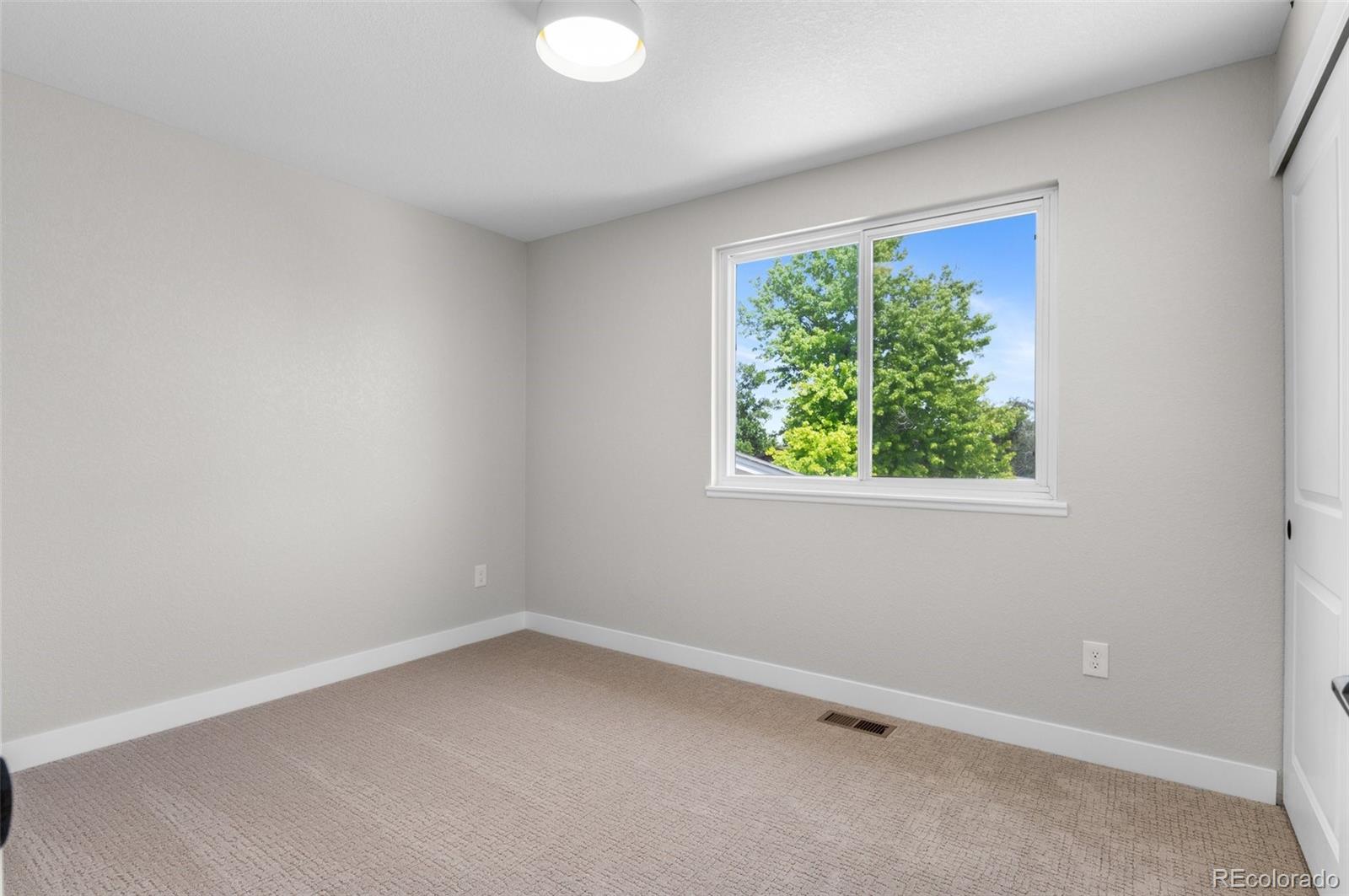 MLS Image #15 for 9275 w euclid avenue,littleton, Colorado