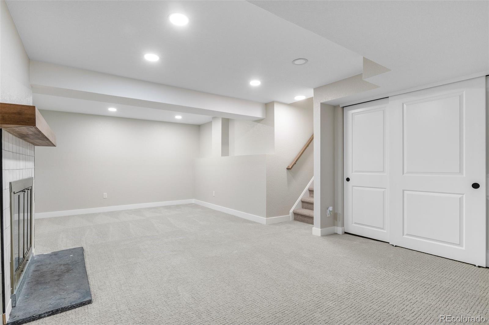 MLS Image #22 for 9275 w euclid avenue,littleton, Colorado