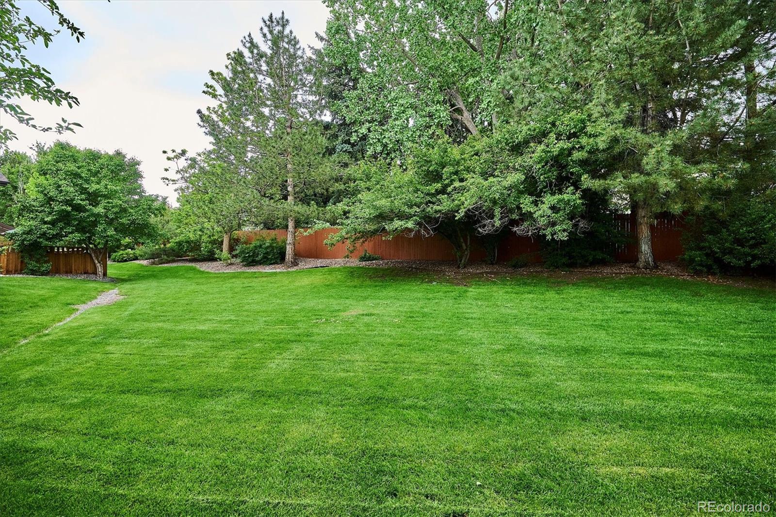 MLS Image #20 for 1441 s ulster street,denver, Colorado