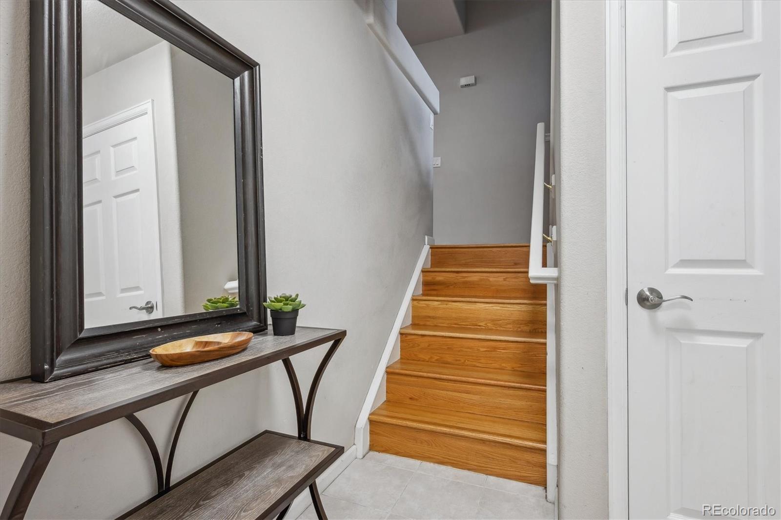 MLS Image #7 for 1441 s ulster street,denver, Colorado