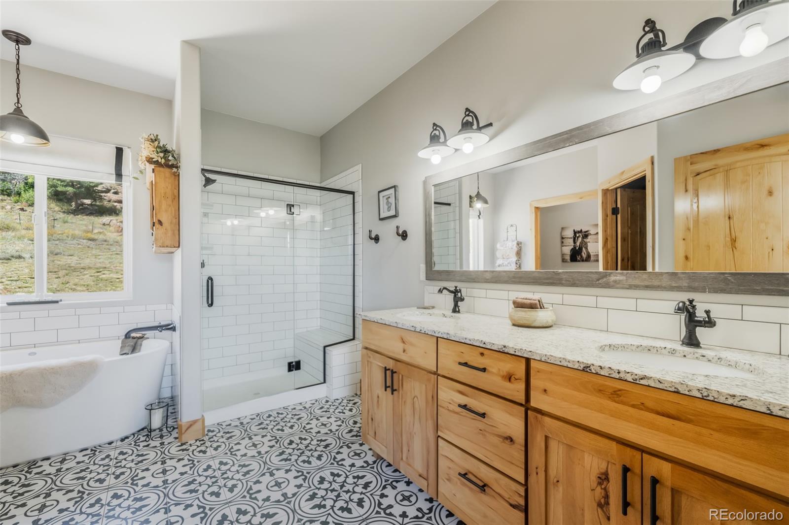 MLS Image #22 for 325  spring valley drive,florissant, Colorado