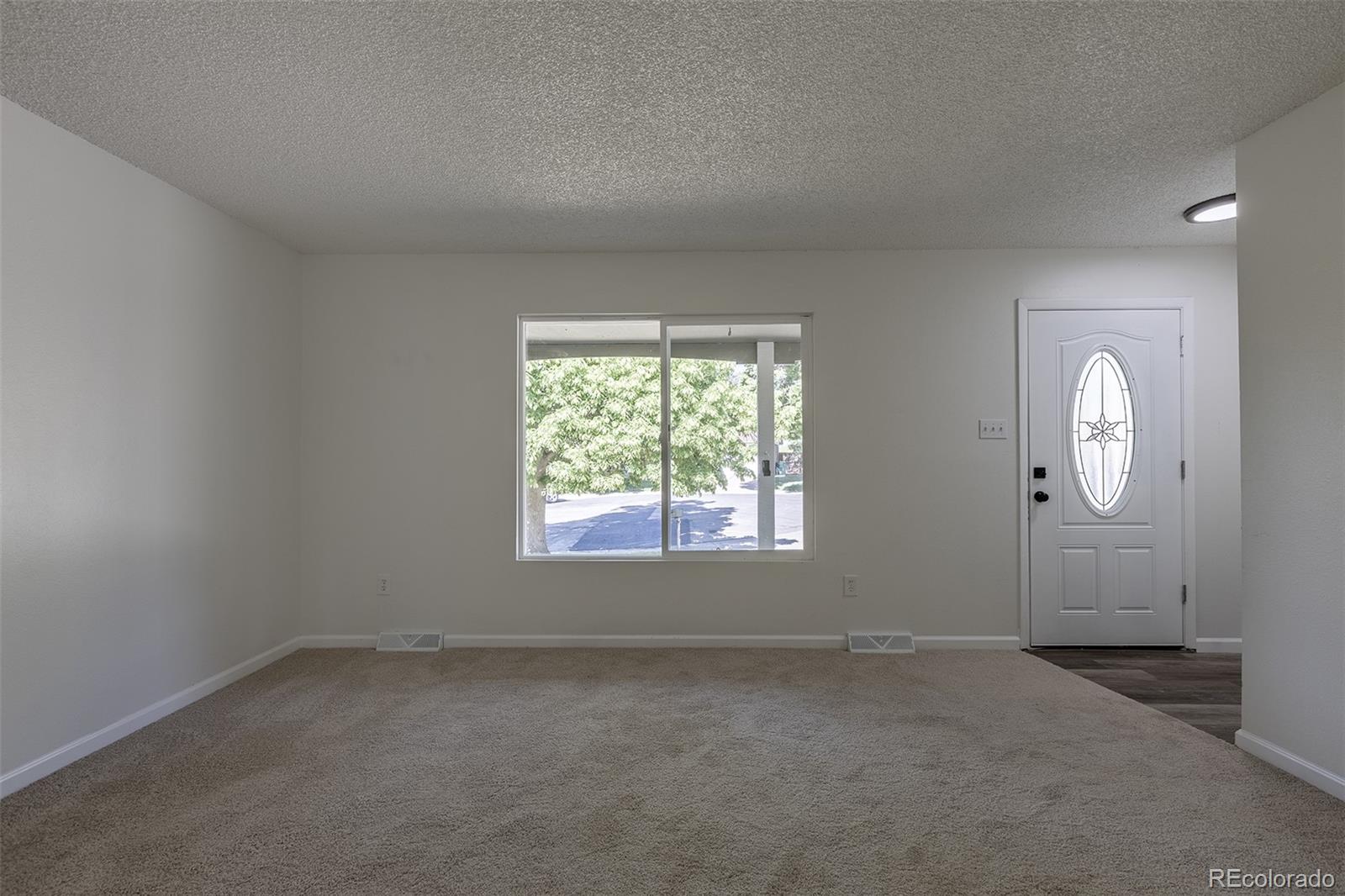 MLS Image #5 for 2120 s ouray street,aurora, Colorado