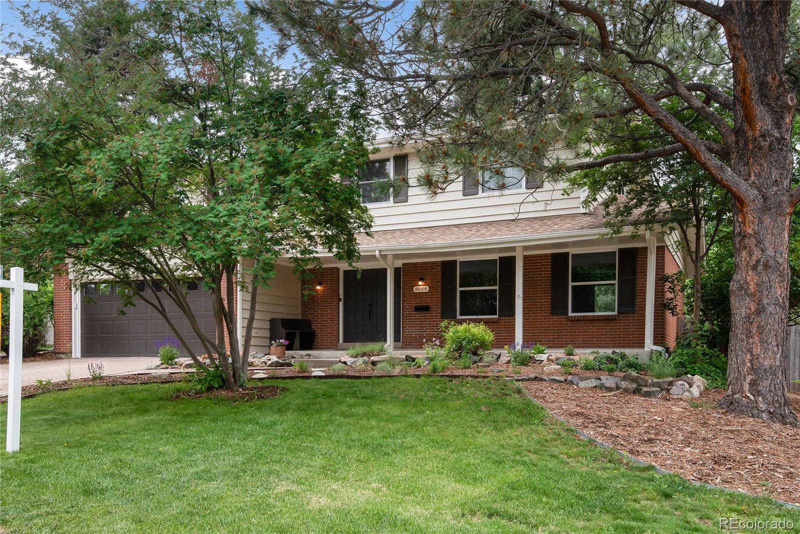 CMA Image for 8666 E Easter Avenue,Centennial, Colorado