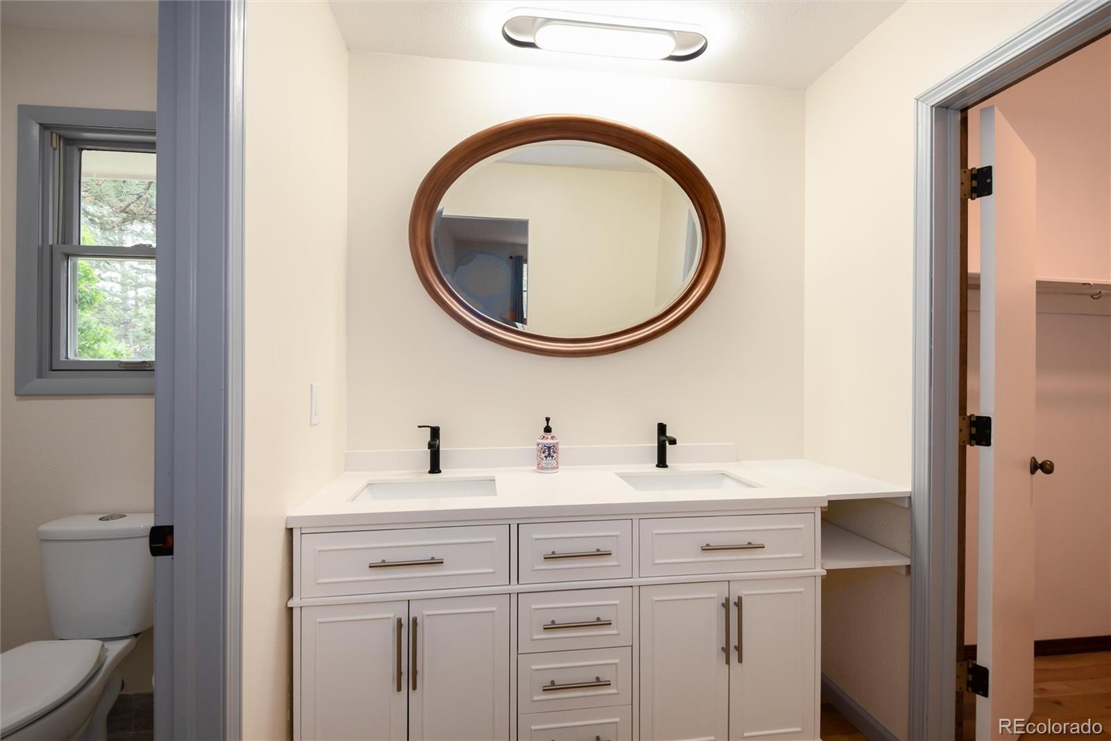 MLS Image #19 for 8666 e easter avenue,centennial, Colorado
