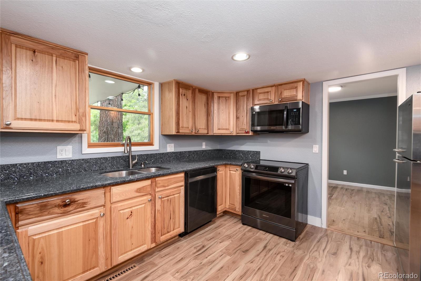 MLS Image #7 for 8666 e easter avenue,centennial, Colorado