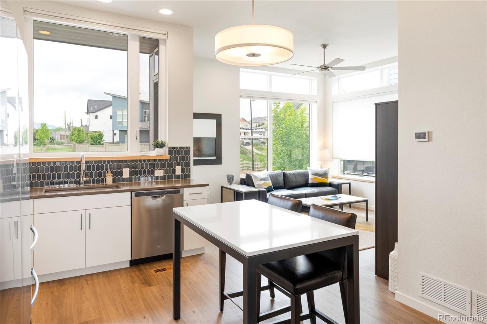 MLS Image #8 for 928  cimarron drive,lafayette, Colorado