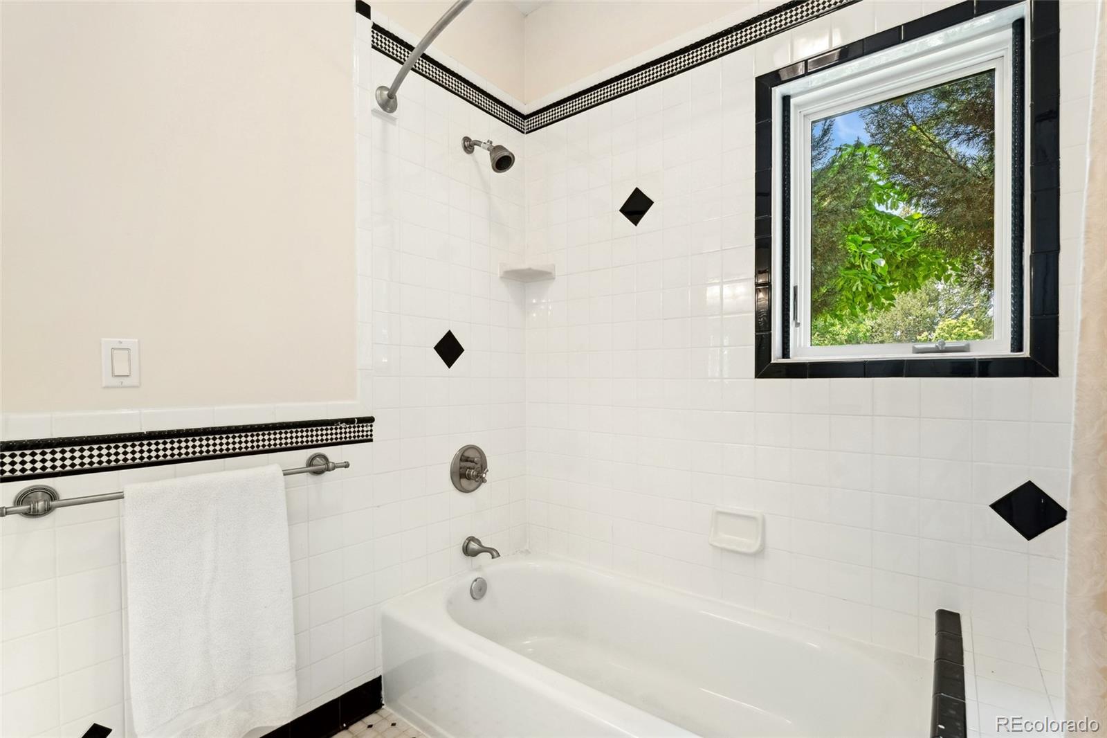 MLS Image #23 for 6901 e 12th avenue,denver, Colorado