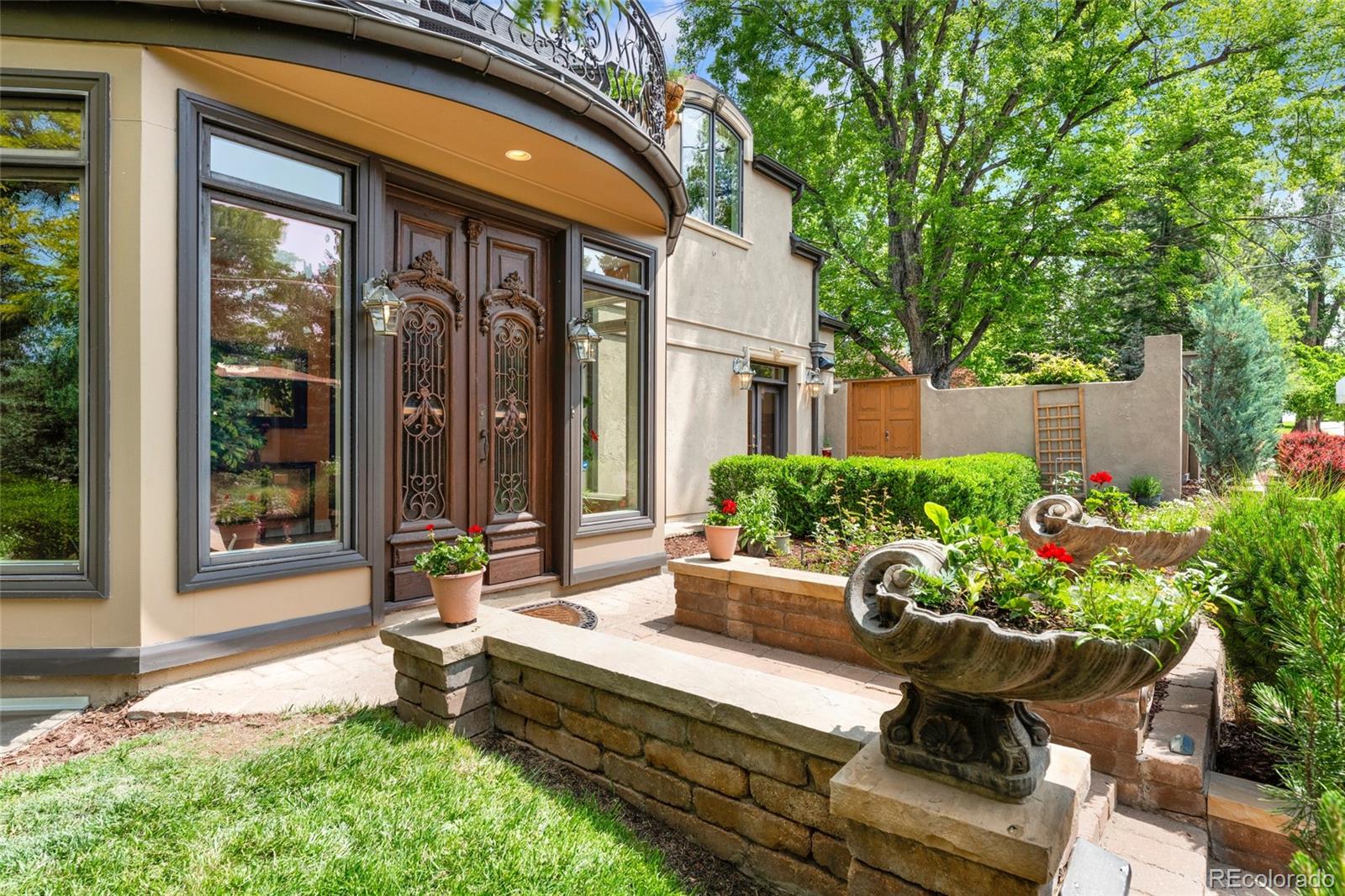 MLS Image #4 for 6901 e 12th avenue,denver, Colorado