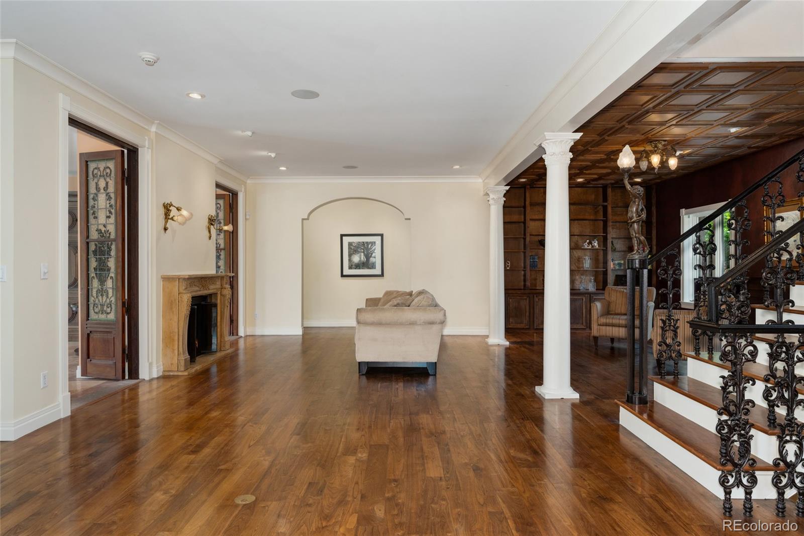 MLS Image #9 for 6901 e 12th avenue,denver, Colorado