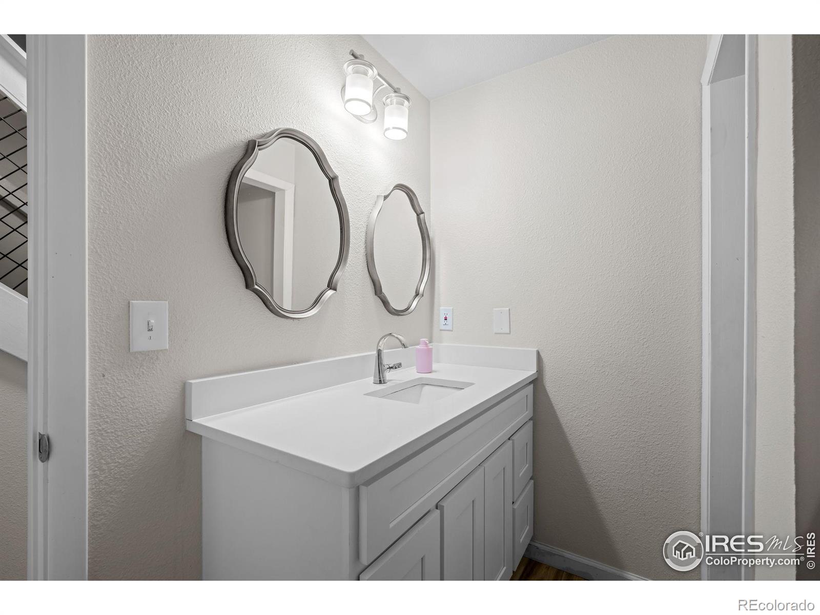 MLS Image #14 for 1065  university avenue,boulder, Colorado