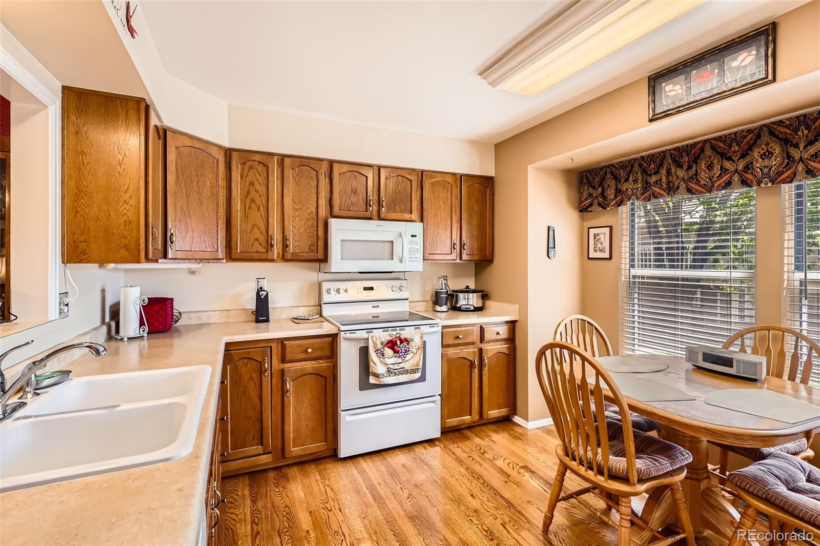 MLS Image #8 for 9925 w progress place,littleton, Colorado