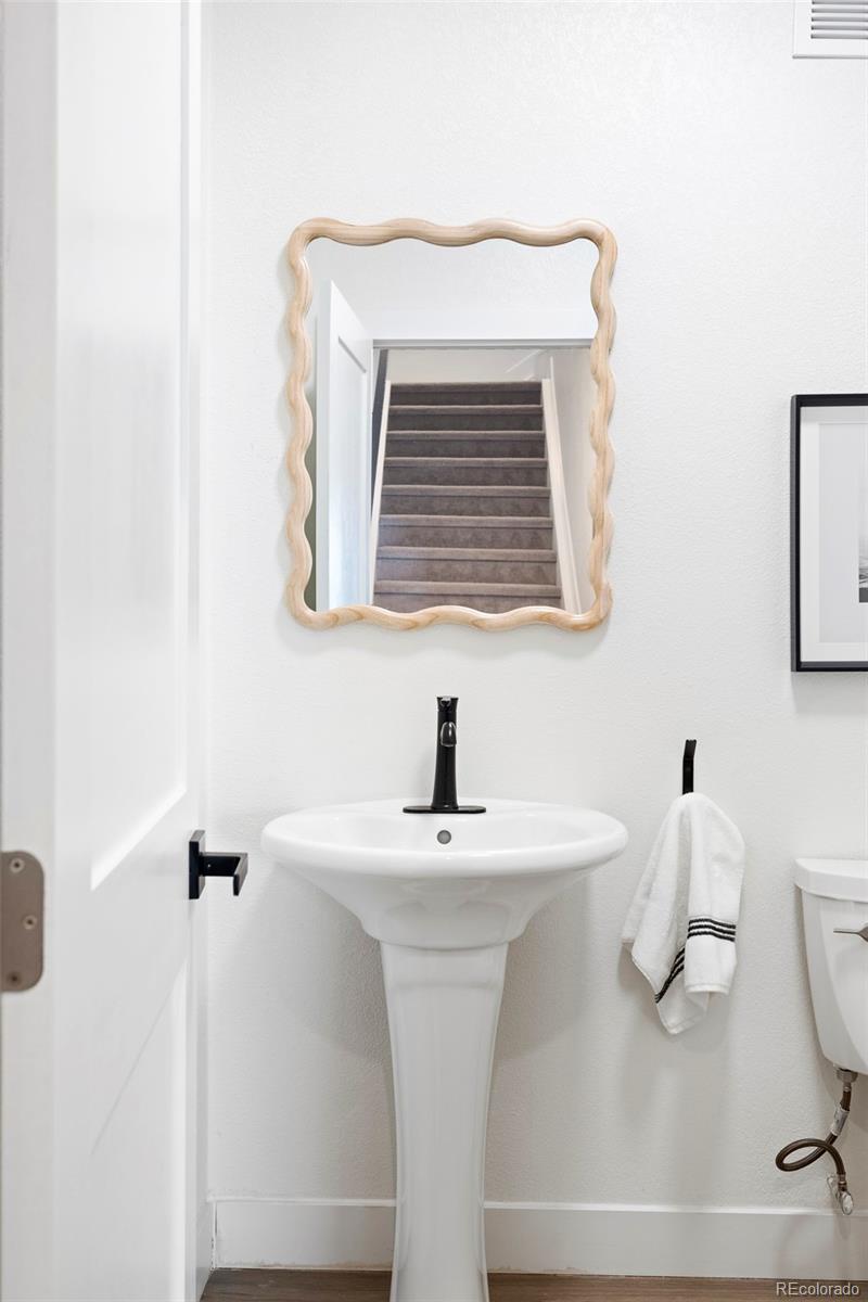MLS Image #14 for 385  east street,louisville, Colorado