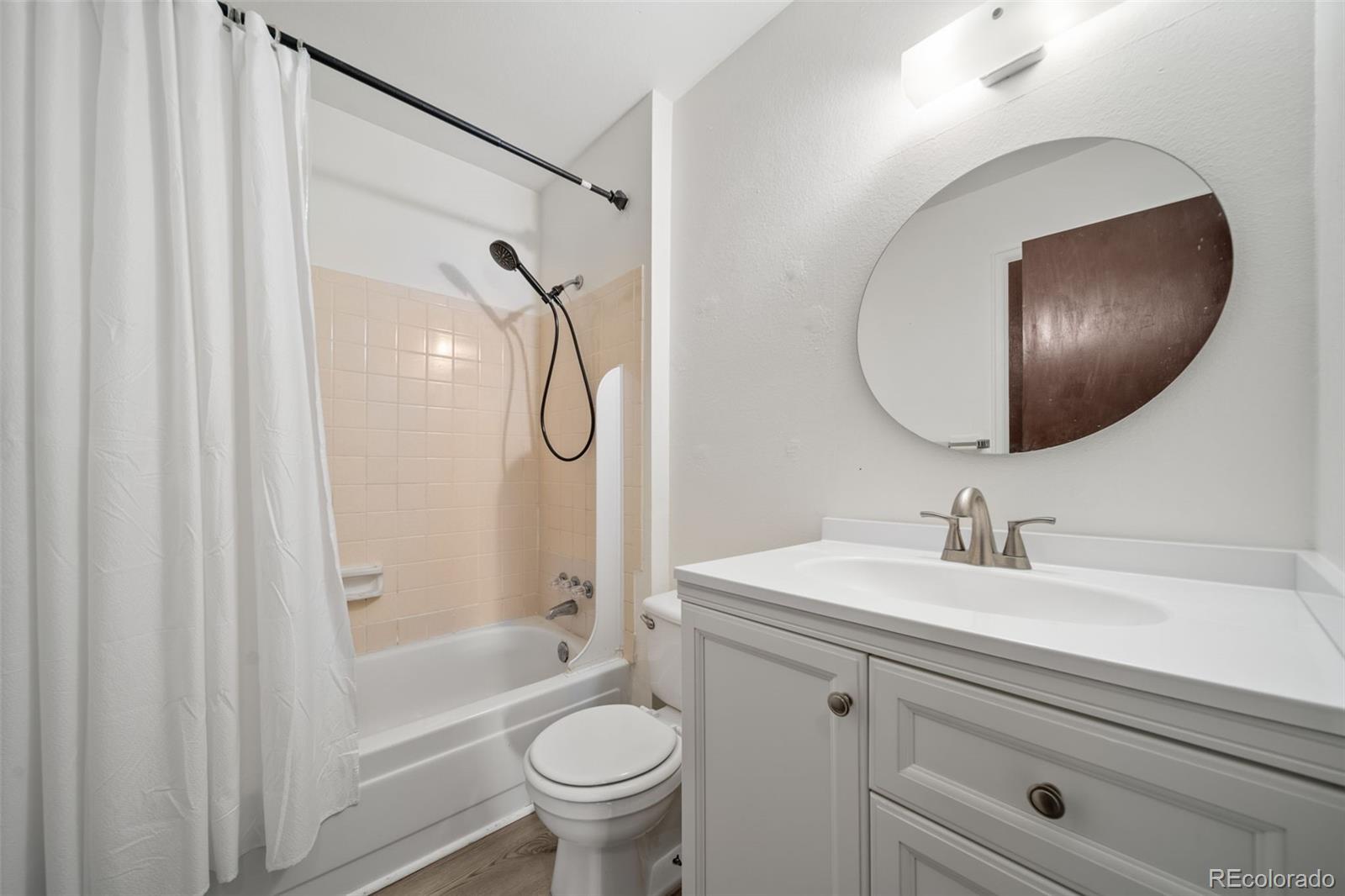 MLS Image #18 for 10007  bryant street,denver, Colorado