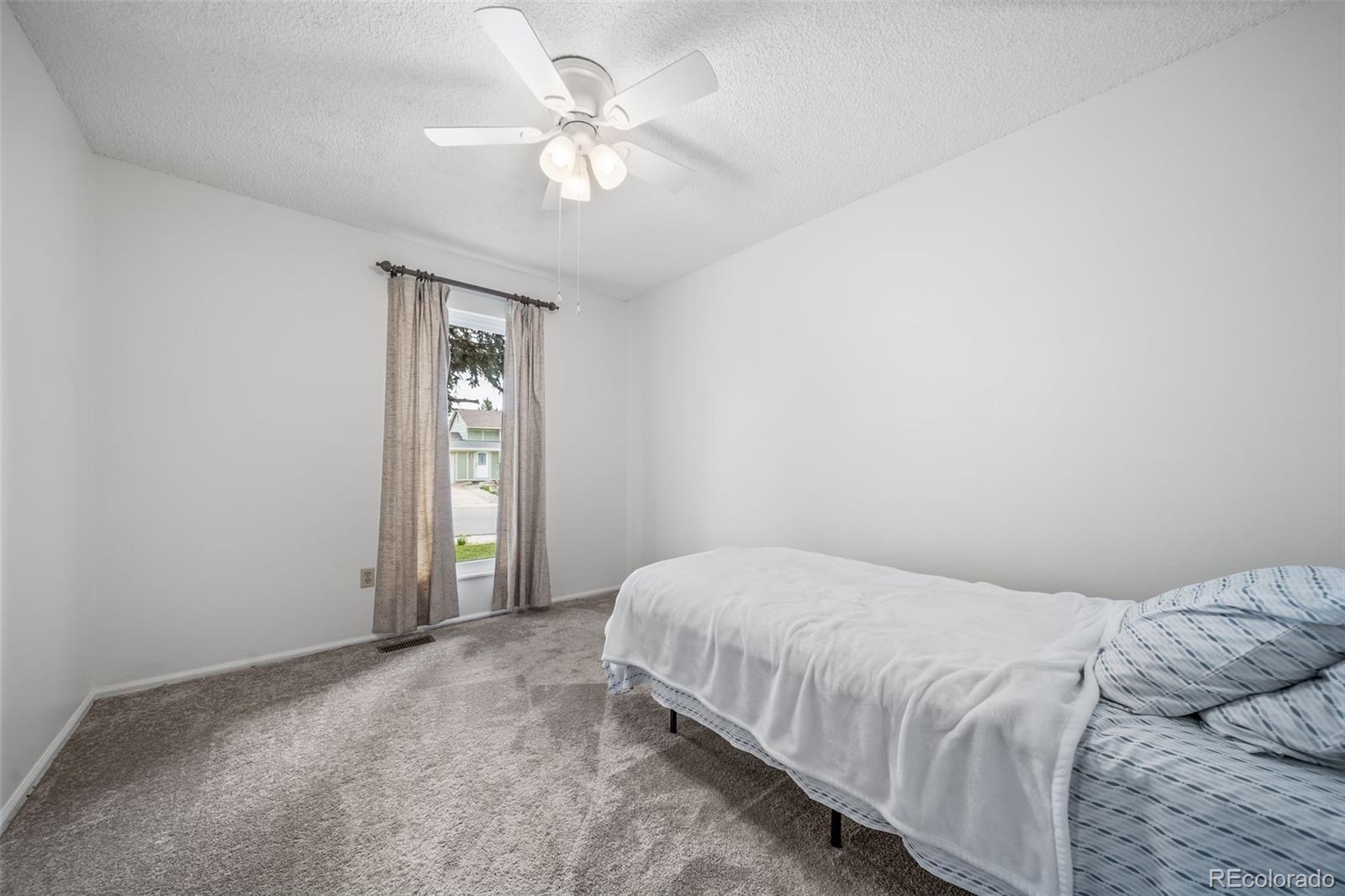 MLS Image #25 for 10007  bryant street,denver, Colorado