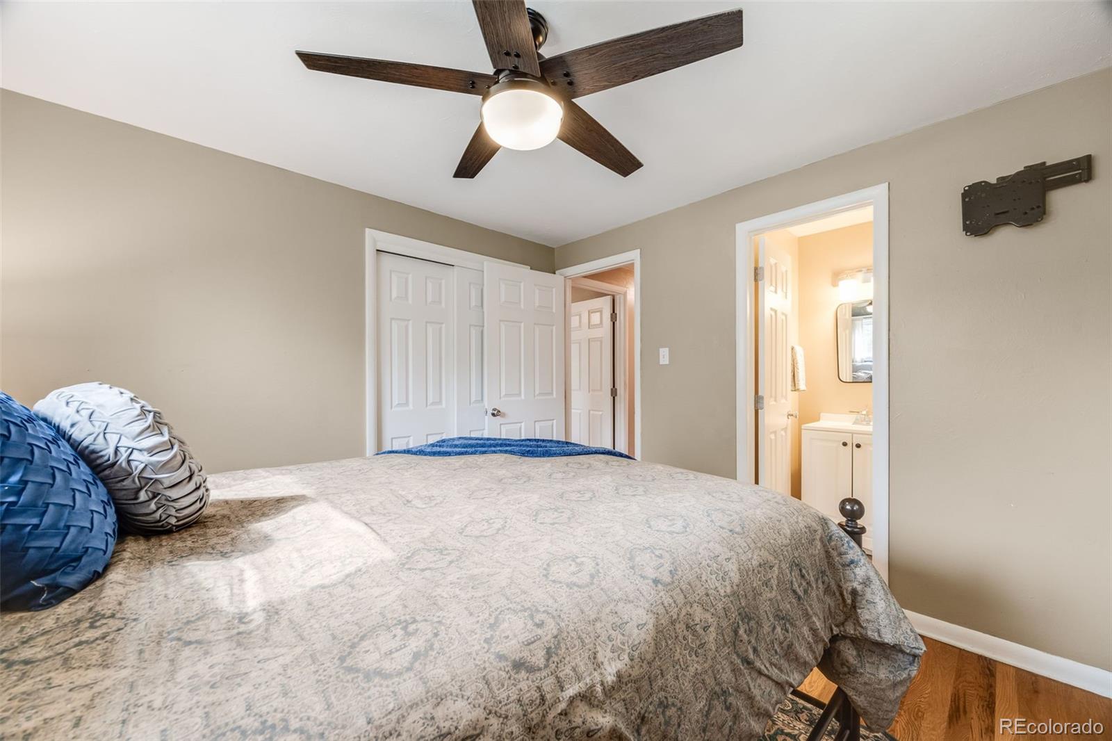 MLS Image #13 for 245  main street,broomfield, Colorado