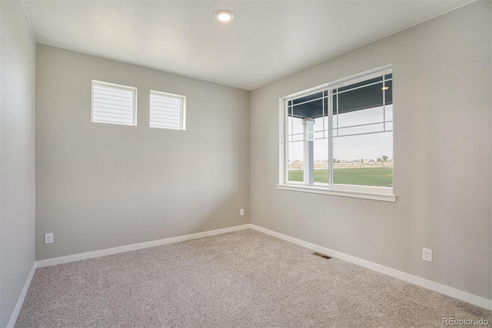 MLS Image #5 for 13466  valentia street,thornton, Colorado