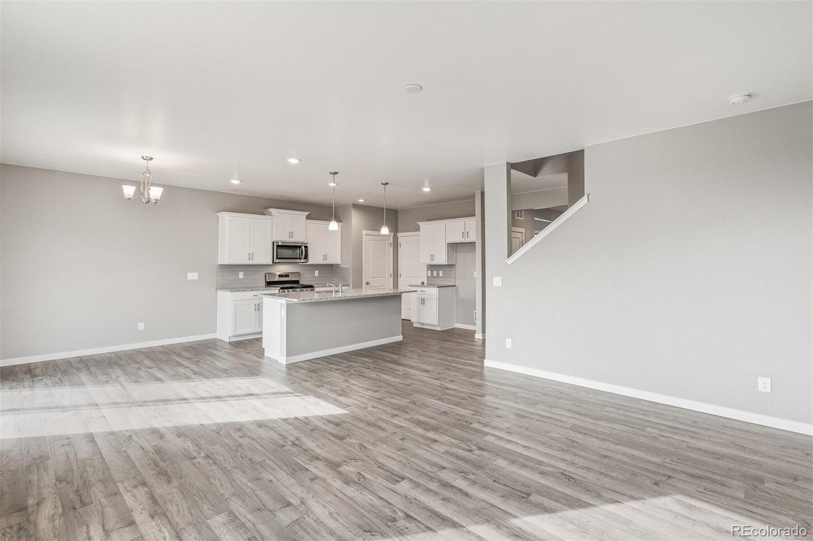 MLS Image #6 for 13466  valentia street,thornton, Colorado