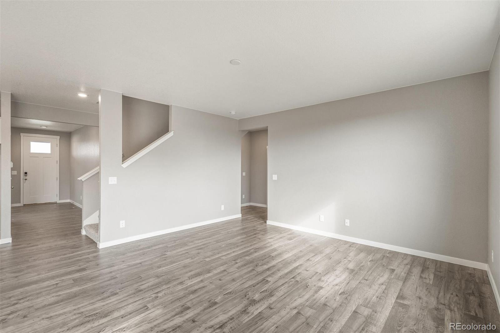 MLS Image #8 for 13466  valentia street,thornton, Colorado
