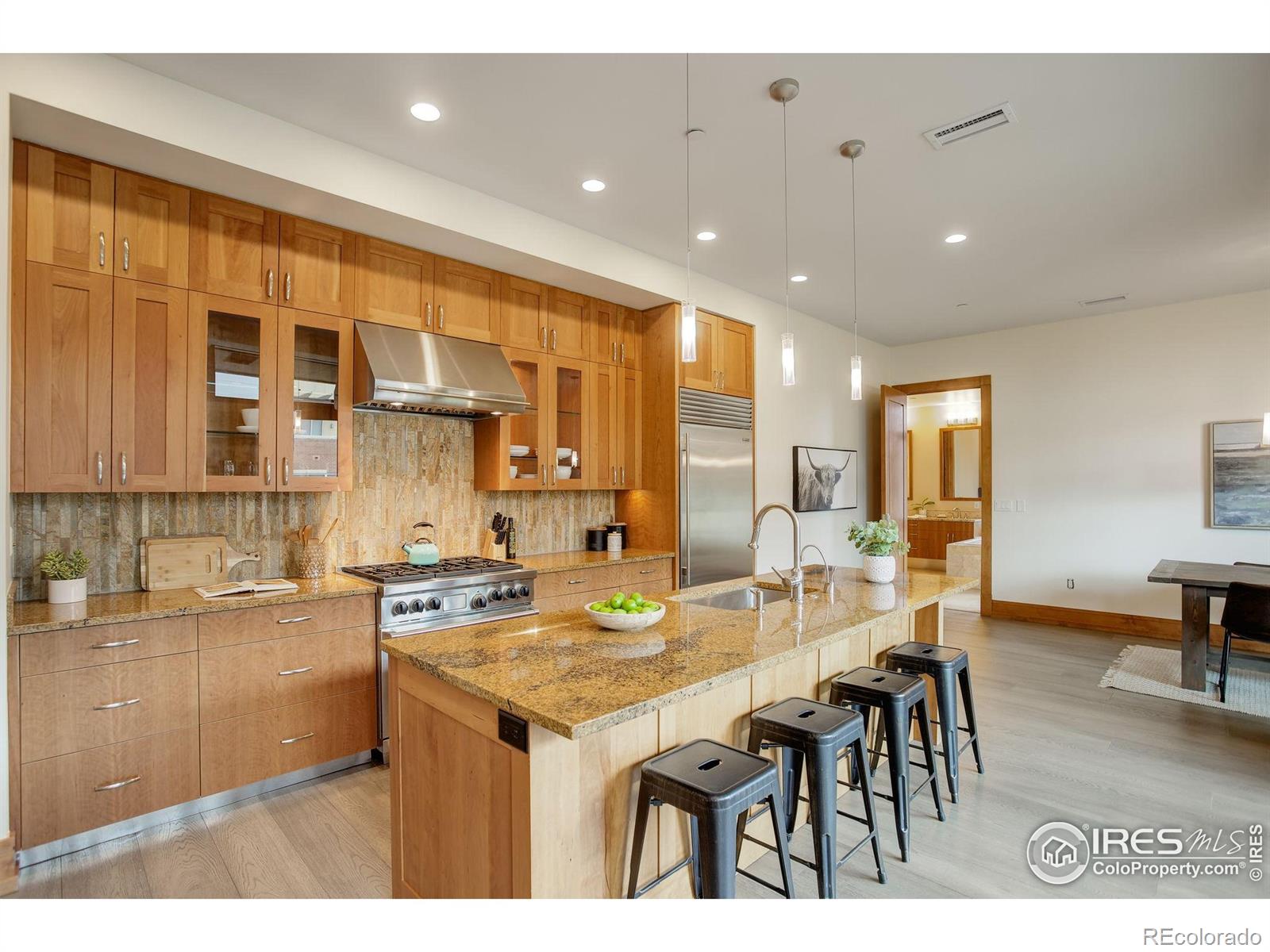 MLS Image #3 for 1077  canyon boulevard #211,boulder, Colorado