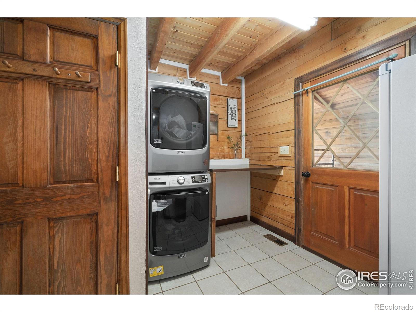 MLS Image #15 for 1084  iron mountain drive,livermore, Colorado