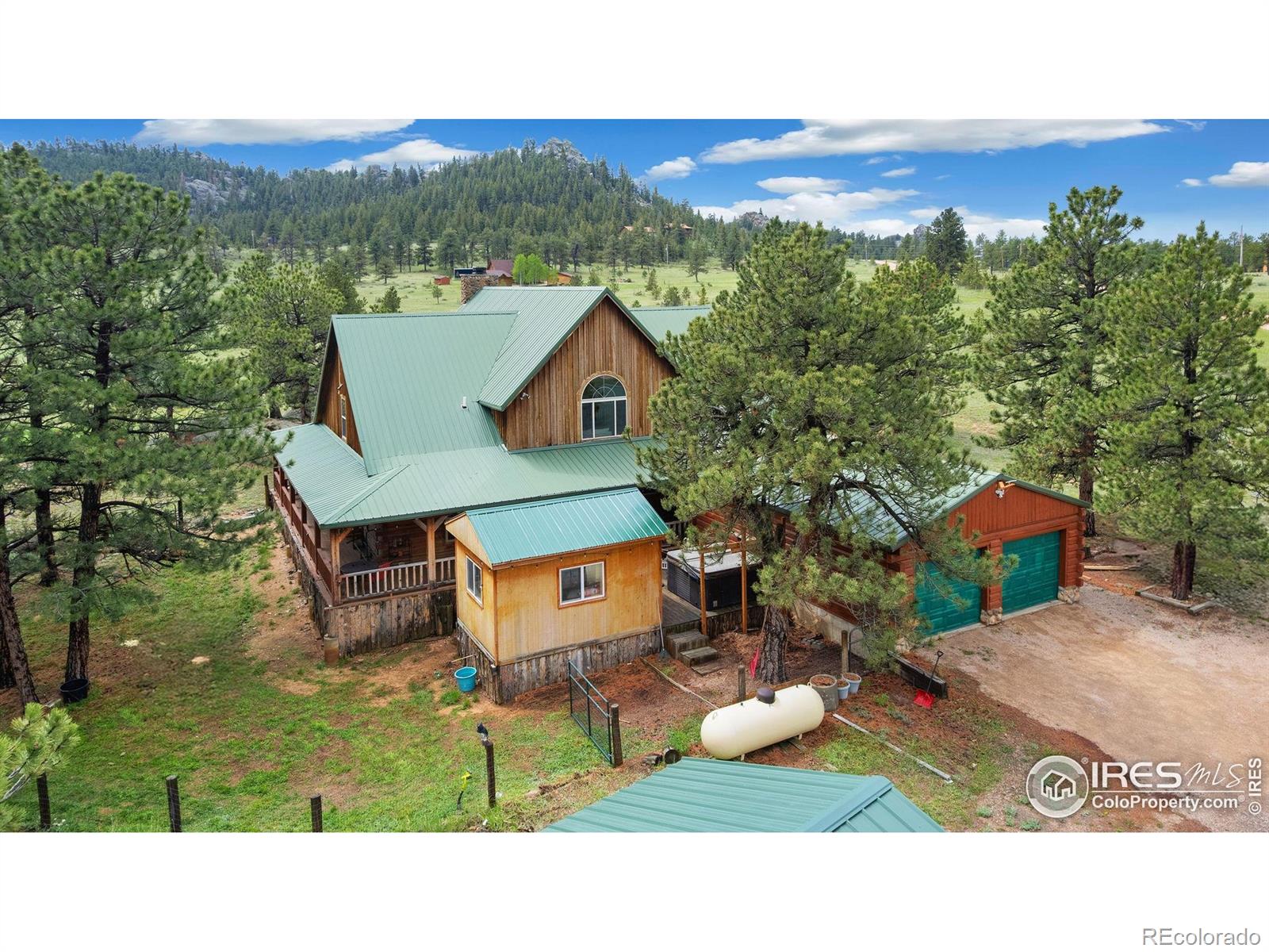 MLS Image #2 for 1084  iron mountain drive,livermore, Colorado