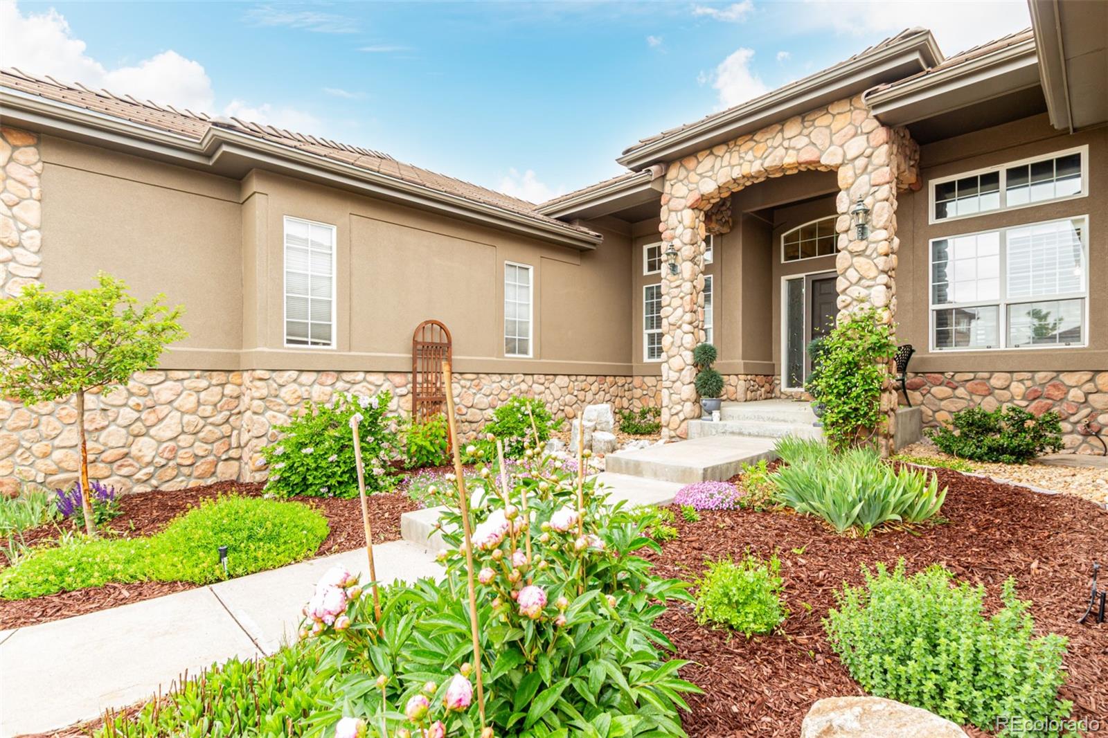 MLS Image #2 for 12467  topaz vista way,castle pines, Colorado