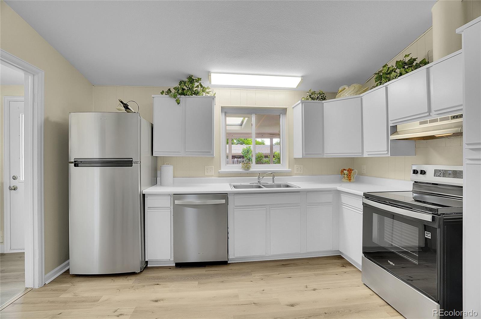 MLS Image #12 for 1330  quari street,aurora, Colorado