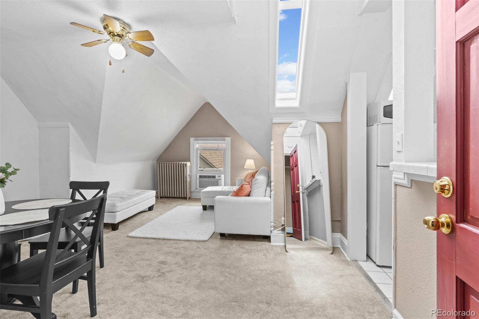 MLS Image #2 for 1136 n logan street,denver, Colorado