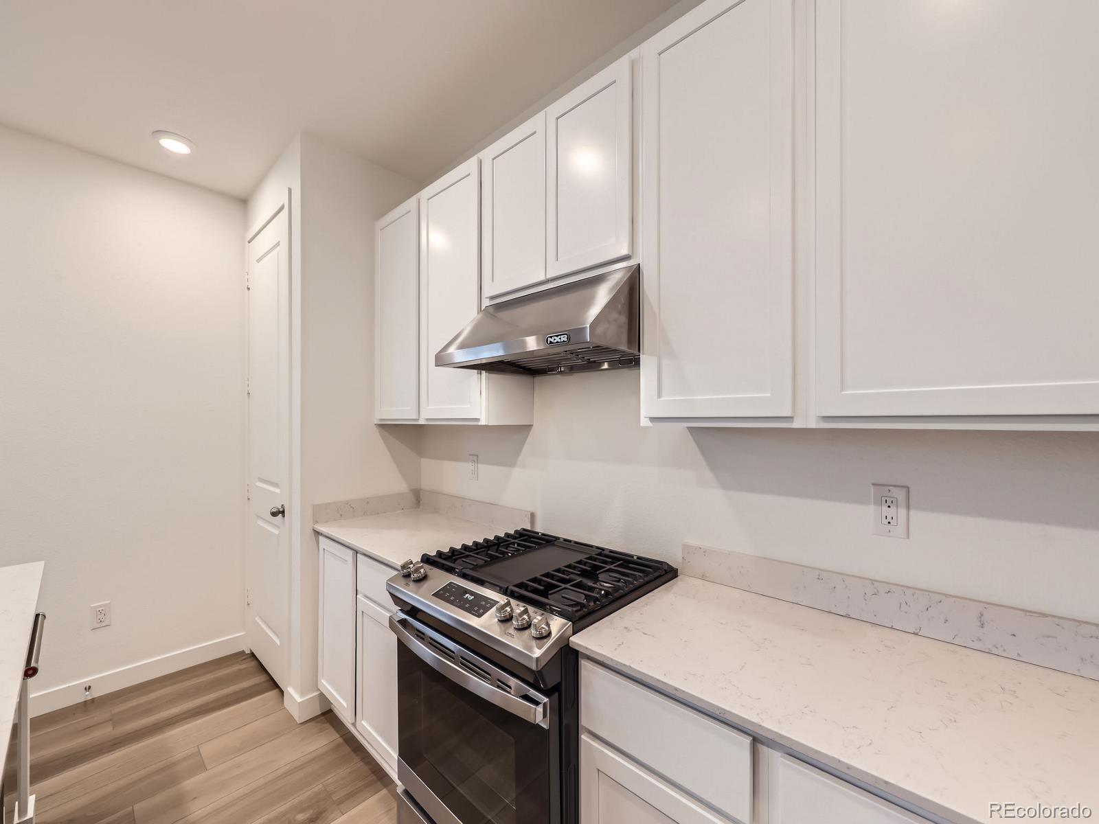 MLS Image #5 for 2967 s quaker street,morrison, Colorado