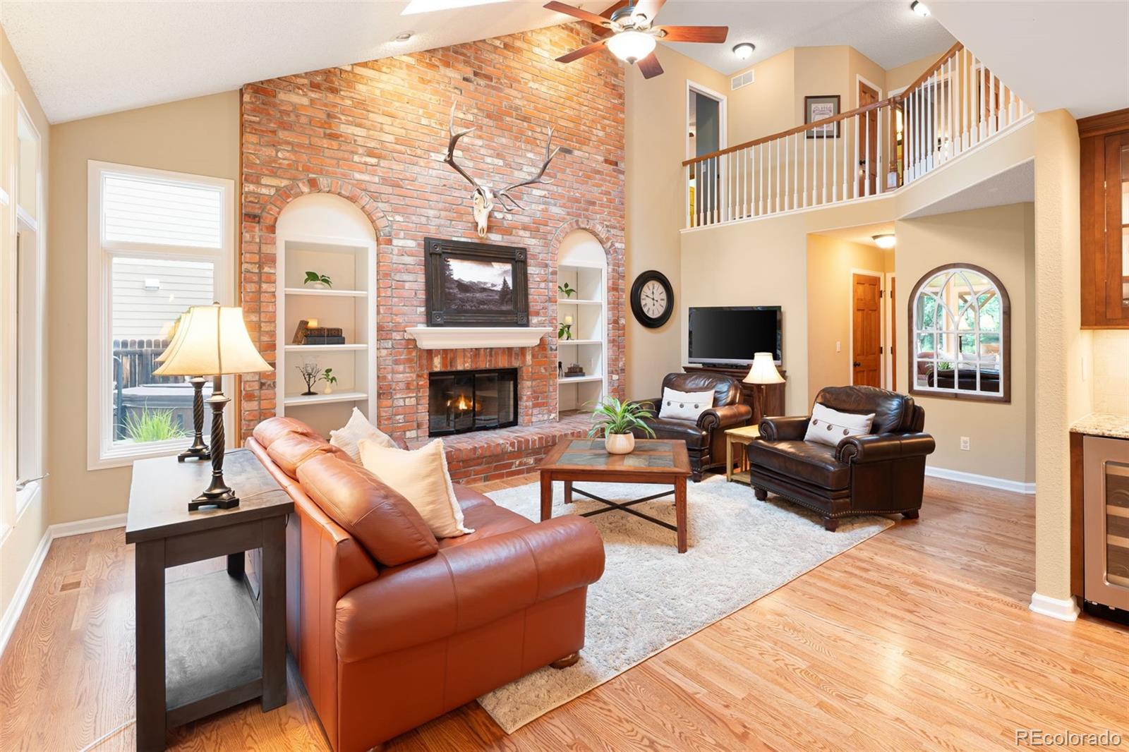 MLS Image #11 for 930 w dry creek road,littleton, Colorado